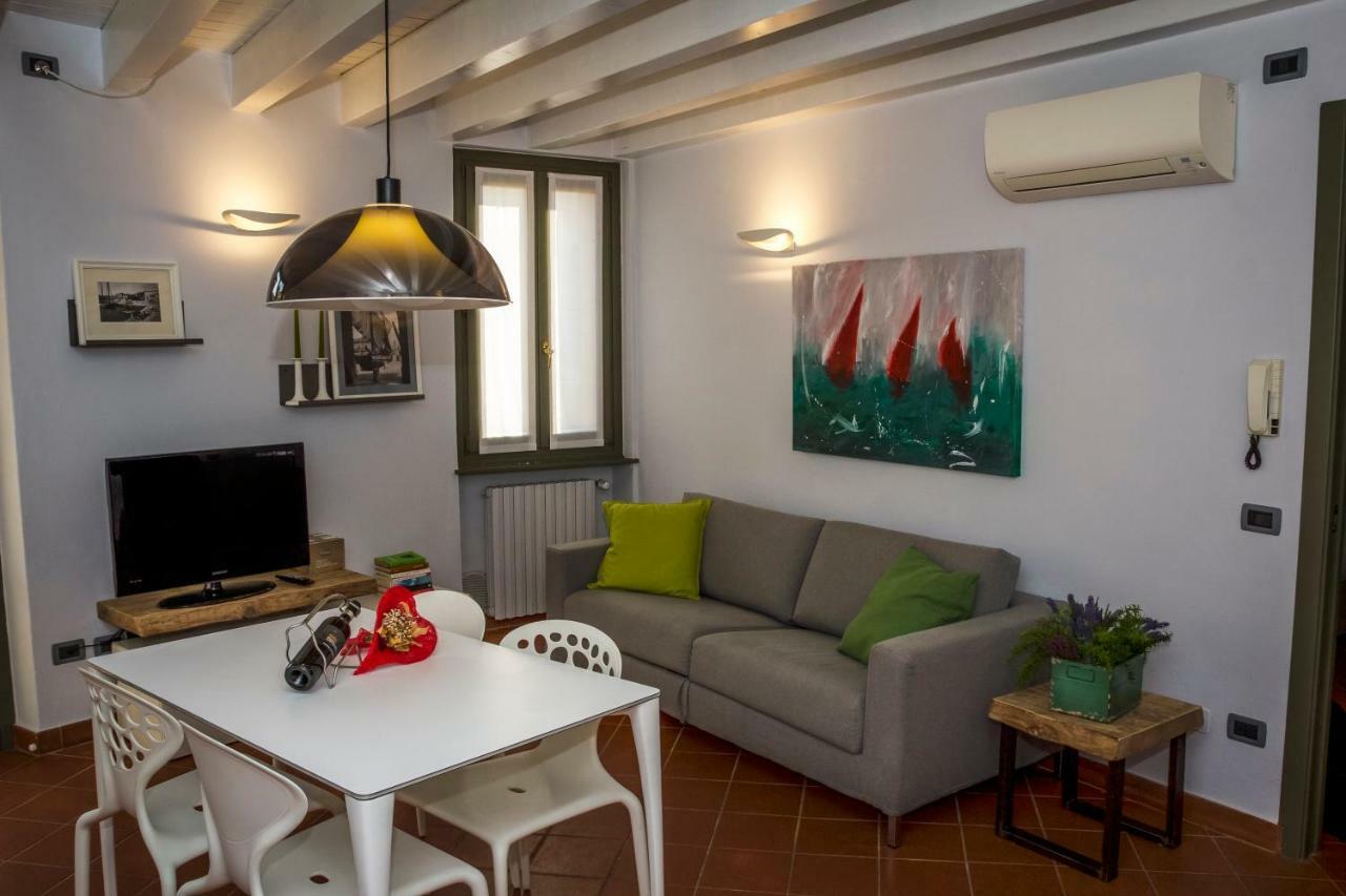 Goccia Di Lago Desenzano del Garda Exterior photo