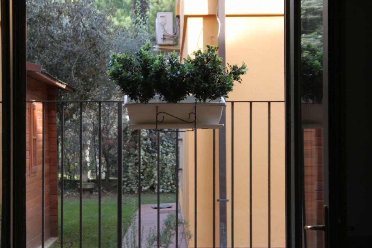 Goccia Di Lago Desenzano del Garda Exterior photo